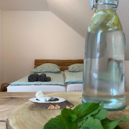 Familie Mettler Apartamento Haltingen Exterior foto